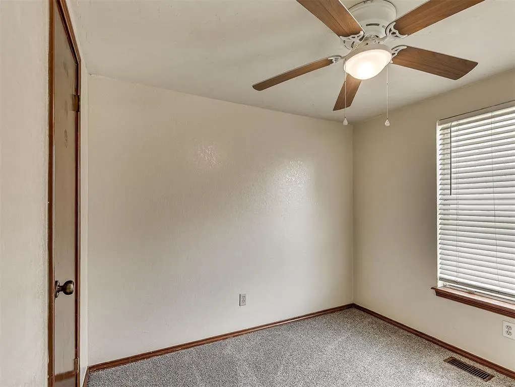Photo 21 — 2124 Lonnie, Oklahoma City, OK 73170