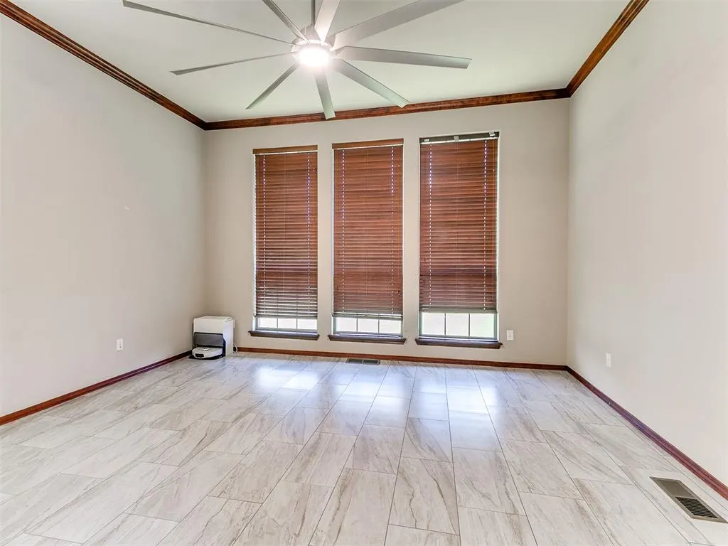 Photo 9 — 9124 SW 26th Street, Oklahoma City, OK 73128