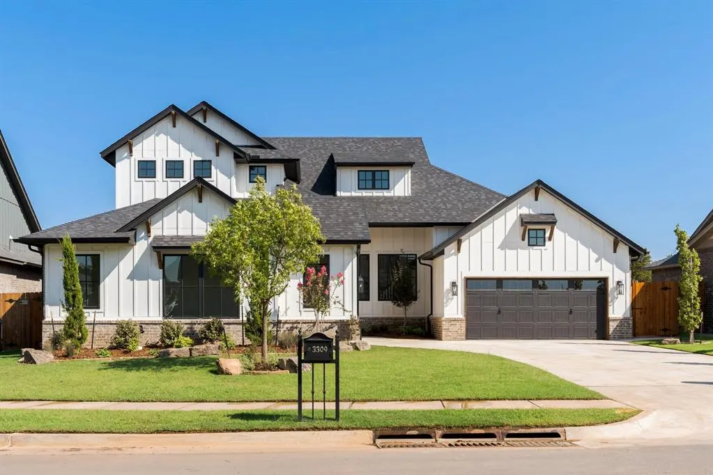 Front exterior — 3309 Capitol Hill Lane, Edmond, OK 73034