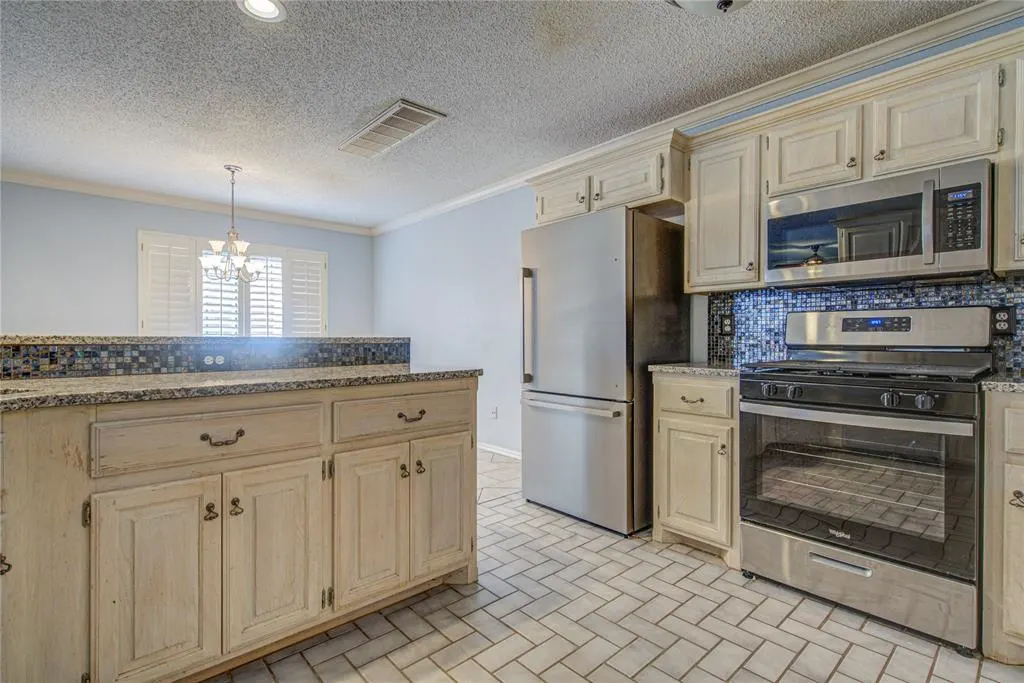 Photo 18 — 3782 Apex Court, Norman, OK 73072
