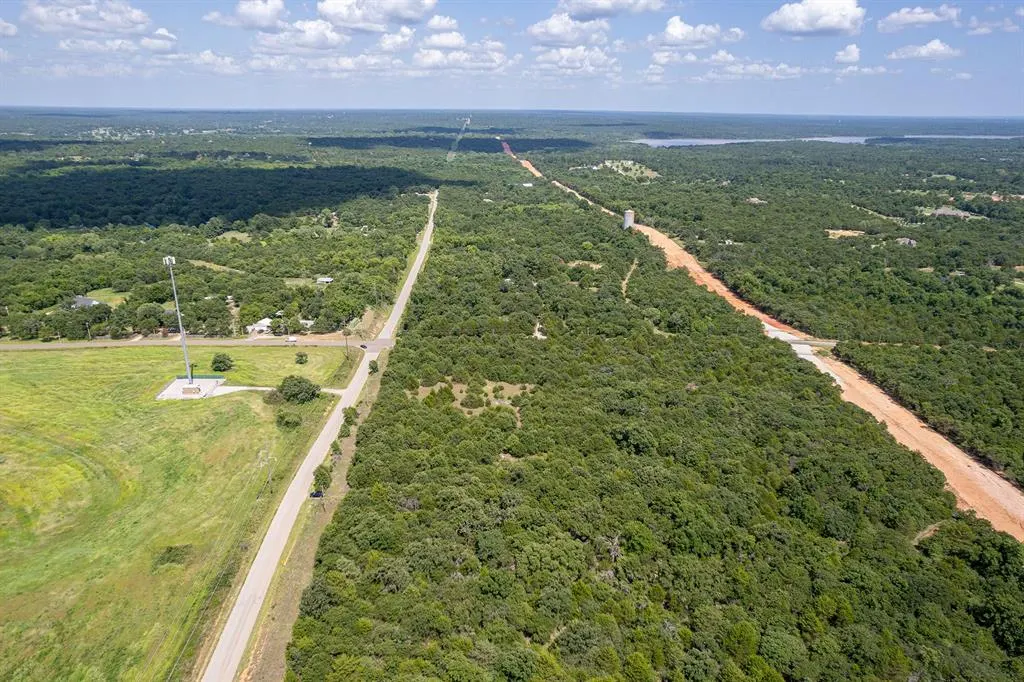 Photo 9 — 10700 Bethel Road, Norman, OK 73026