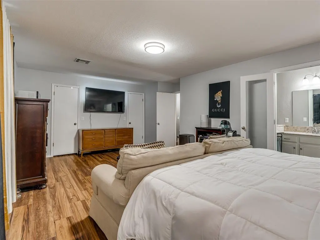 Photo 11 — 11720 Sundance Mountain Road, Oklahoma City, OK 73162