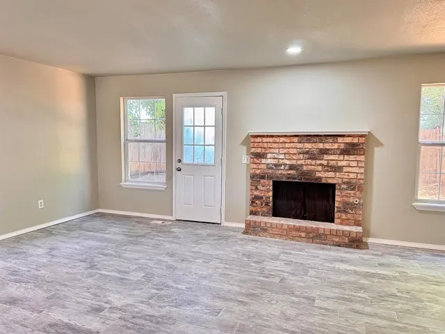 Photo 3 — 417 NE 115th Street, Oklahoma City, OK 73114
