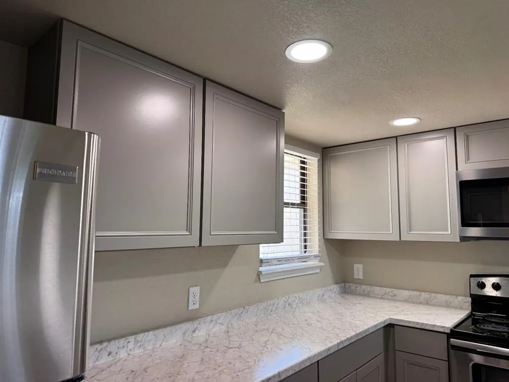 Photo 9 — 417 NE 115th Street, Oklahoma City, OK 73114