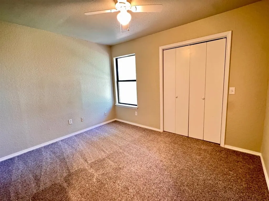 Photo 11 — 417 NE 115th Street, Oklahoma City, OK 73114