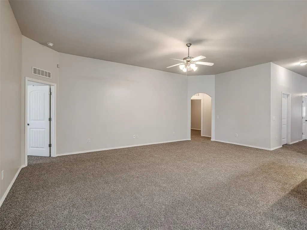 Photo 15 — 2409 Wheatland Drive, Norman, OK 73071