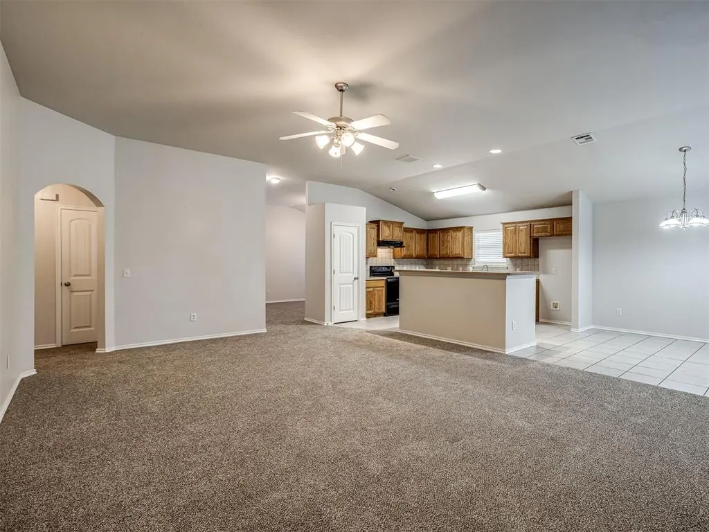 Photo 16 — 2409 Wheatland Drive, Norman, OK 73071