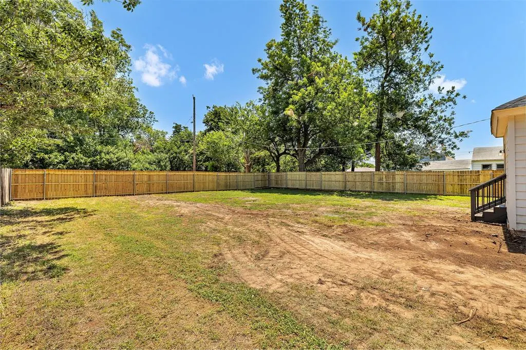 Photo 24 — 224 N L Avenue, El Reno, OK 73036