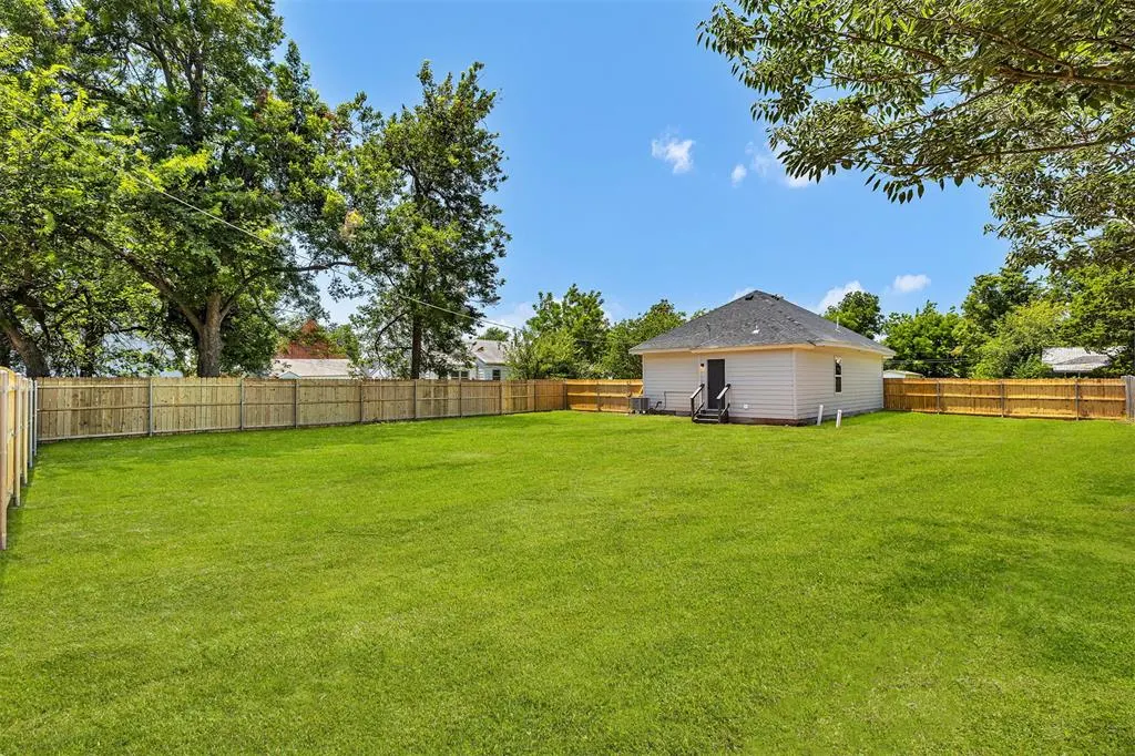 Photo 27 — 224 N L Avenue, El Reno, OK 73036