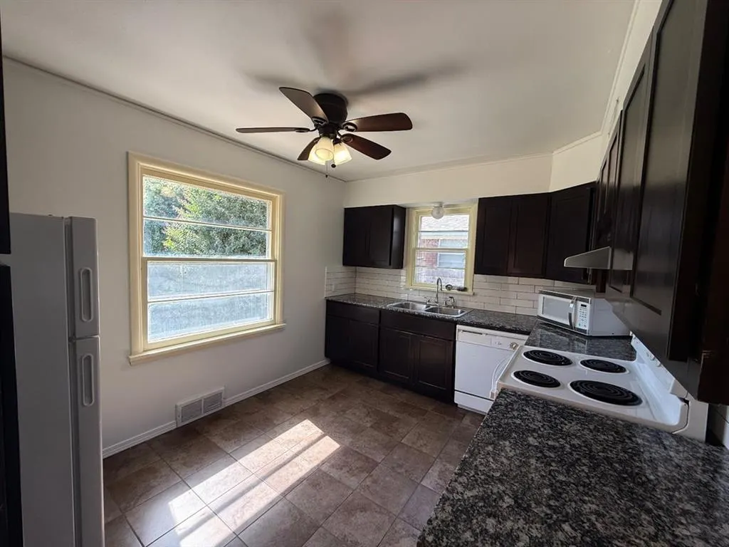 Photo 6 — 3032 NW 67th Street, Oklahoma City, OK 73116