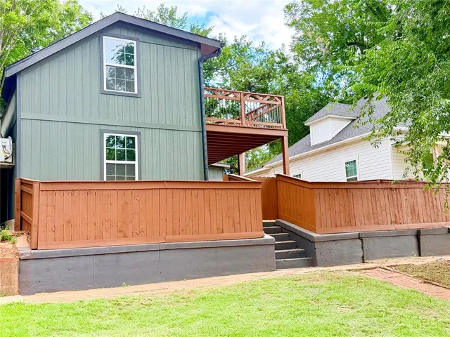 Photo 3 — 314 N 2nd Street, Guthrie, OK 73044