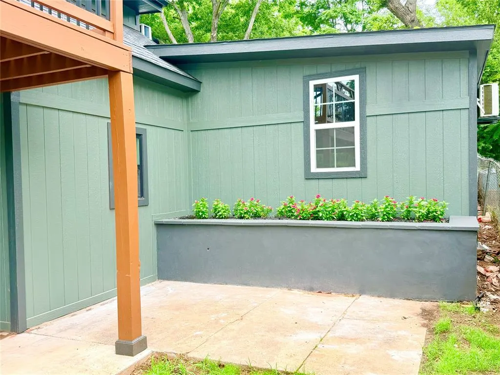 Photo 6 — 314 N 2nd Street, Guthrie, OK 73044