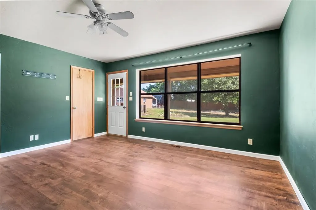 Photo 15 — 20 Raintree Street, Ponca City, OK 74604