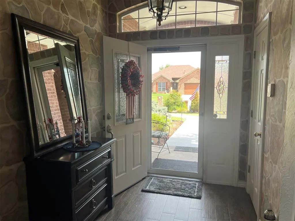 Photo 6 — 1309 Cambridge Drive, Shawnee, OK 74804