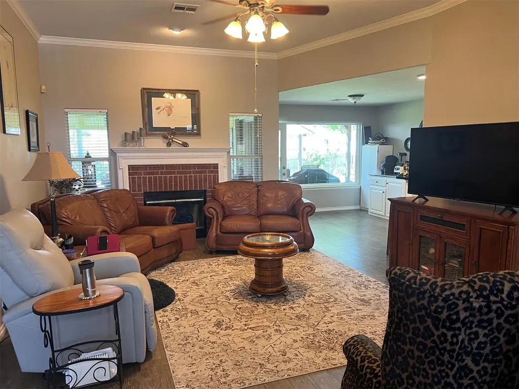 Photo 9 — 1309 Cambridge Drive, Shawnee, OK 74804