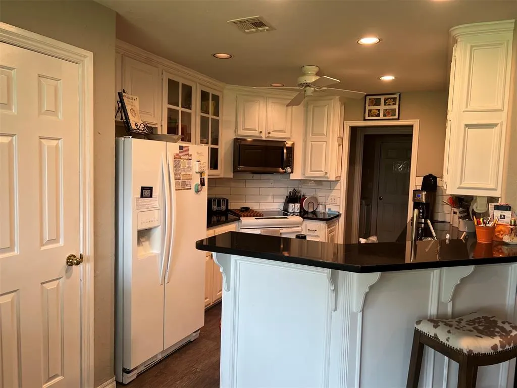 Photo 11 — 1309 Cambridge Drive, Shawnee, OK 74804