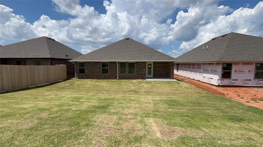Photo 21 — 2212 NW 170th Street, Edmond, OK 73012