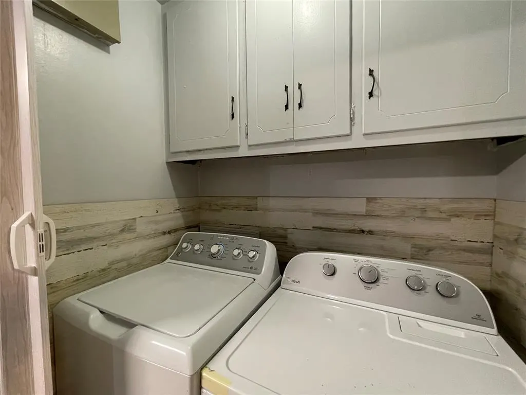 Photo 12 — 5913 Crestview Drive, Oklahoma City, OK 73105