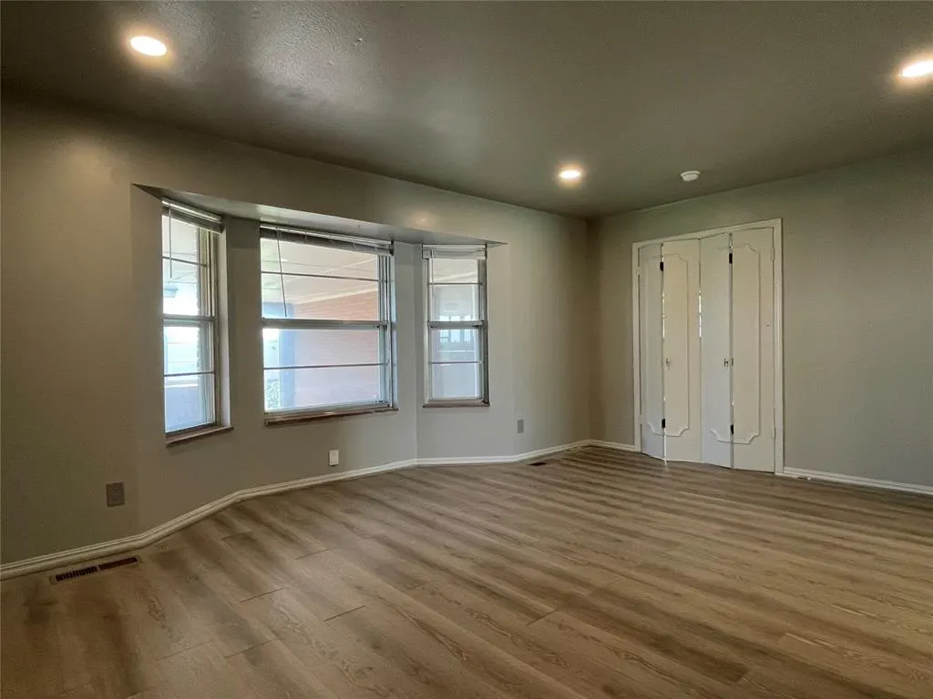 Photo 20 — 5913 Crestview Drive, Oklahoma City, OK 73105