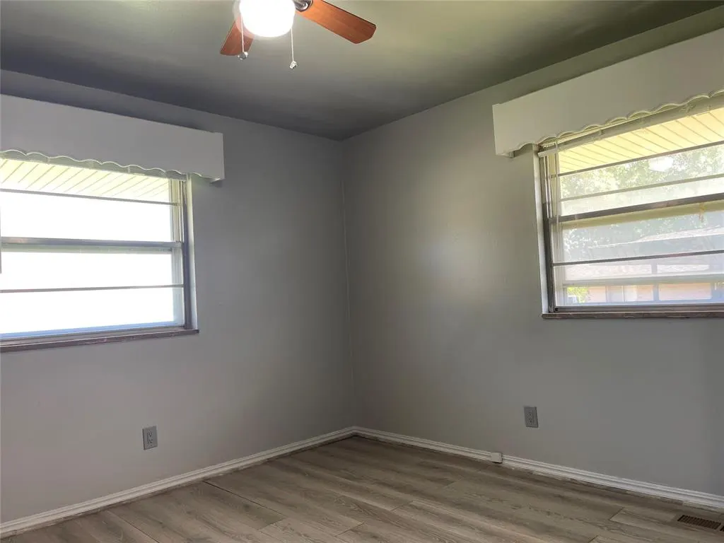 Photo 29 — 5913 Crestview Drive, Oklahoma City, OK 73105