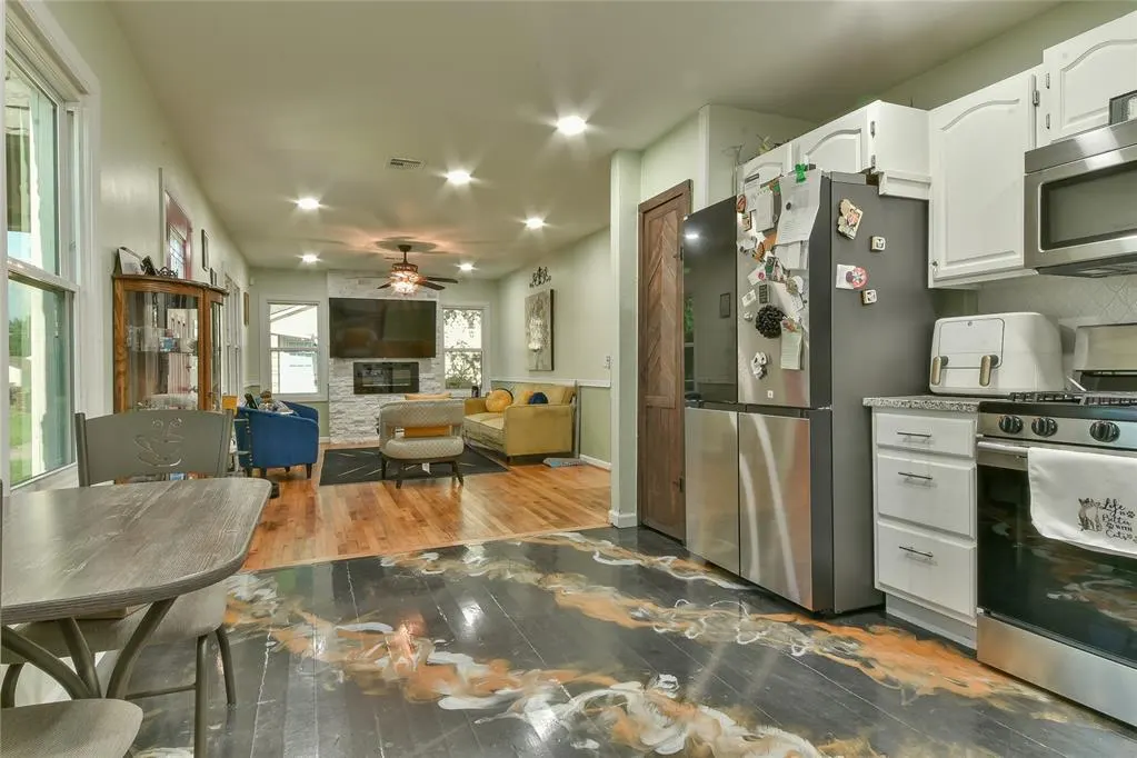 Photo 11 — 108 E Dale Street, Norman, OK 73069