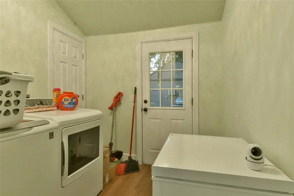 Photo 14 — 108 E Dale Street, Norman, OK 73069