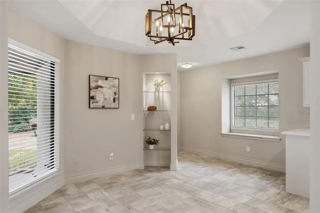 Photo 14 — 3805 Spyglass Road, Oklahoma City, OK 73120