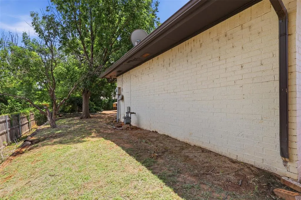 Photo 35 — 3805 Spyglass Road, Oklahoma City, OK 73120