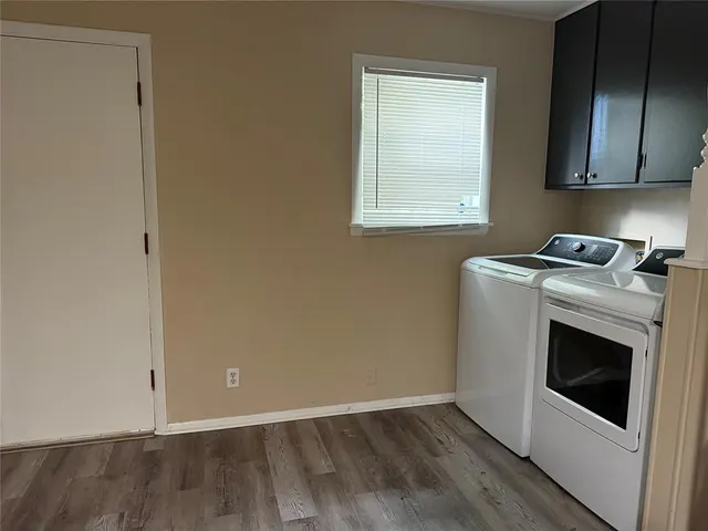 Photo 5 — 2011 S 14th Street, Chickasha, OK 73018