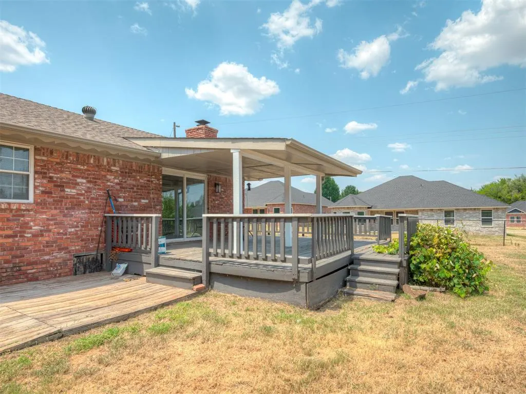 Photo 32 — 524 S Lewis Lane, Mustang, OK 73064