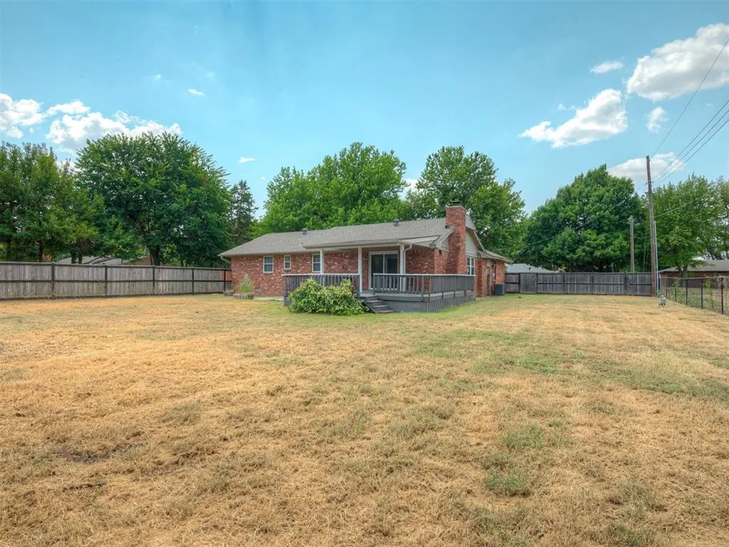 Photo 33 — 524 S Lewis Lane, Mustang, OK 73064