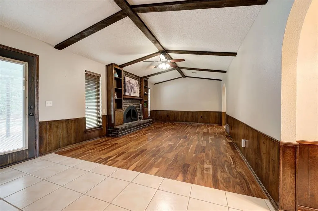 Photo 8 — 733 N Robinson Avenue, Moore, OK 73170