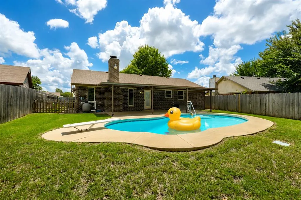 Photo 37 — 733 N Robinson Avenue, Moore, OK 73170
