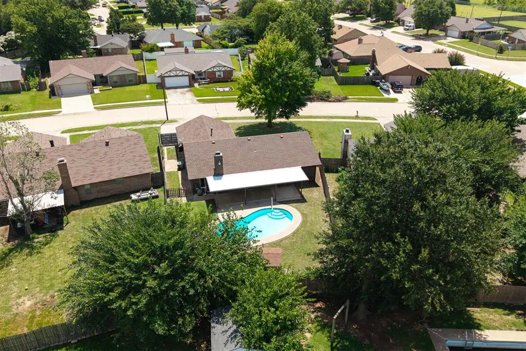 Photo 46 — 733 N Robinson Avenue, Moore, OK 73170