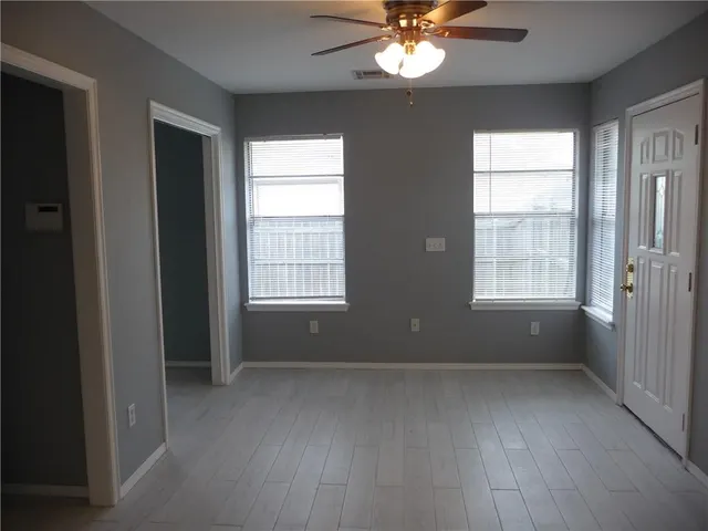 Photo 5 — 2415 N Truitt Street 2415, Moore, OK 73160