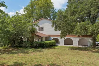 Sold home at 2009 Forest Road