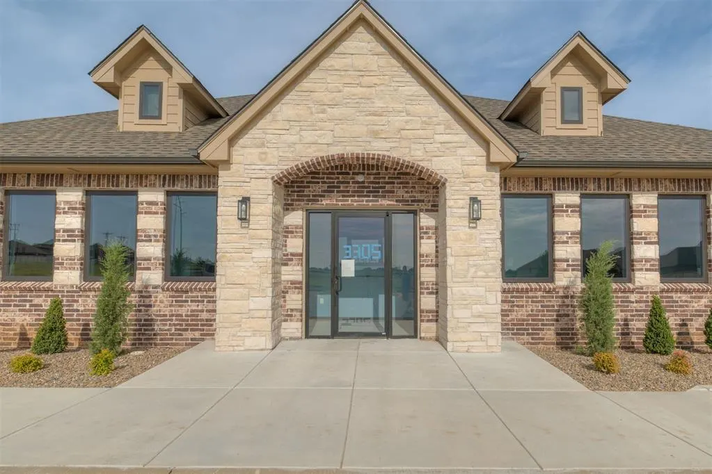 Photo 4 — 3305 NW 192nd Street, Edmond, OK 73012