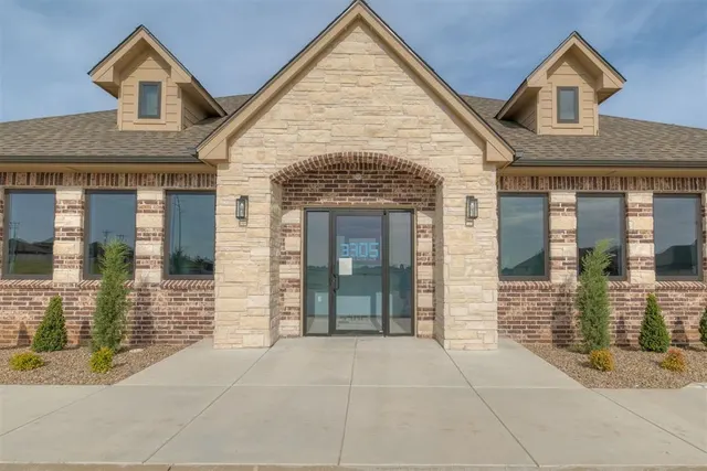 Photo 4 — 3305 NW 192nd Street, Edmond, OK 73012