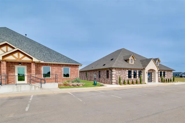 Photo 6 — 3305 NW 192nd Street, Edmond, OK 73012