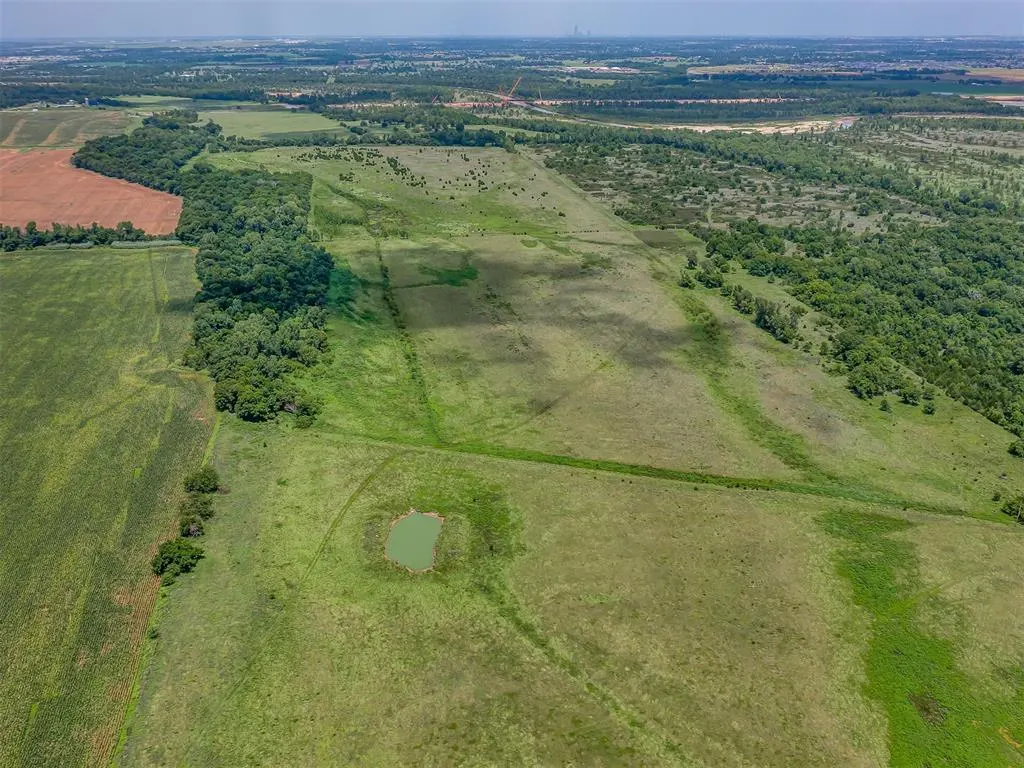 Photo 9 — 2111 NE 16th Street, Newcastle, OK 73065