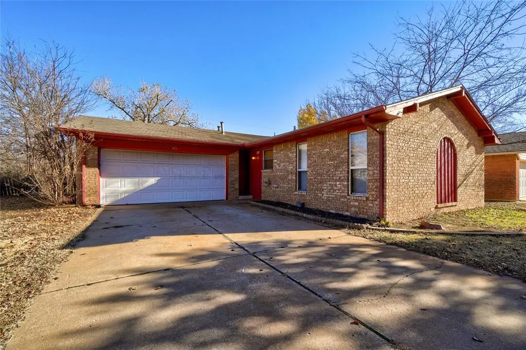 Photo 2 — 109 Bainbridge Road, Oklahoma City, OK 73114