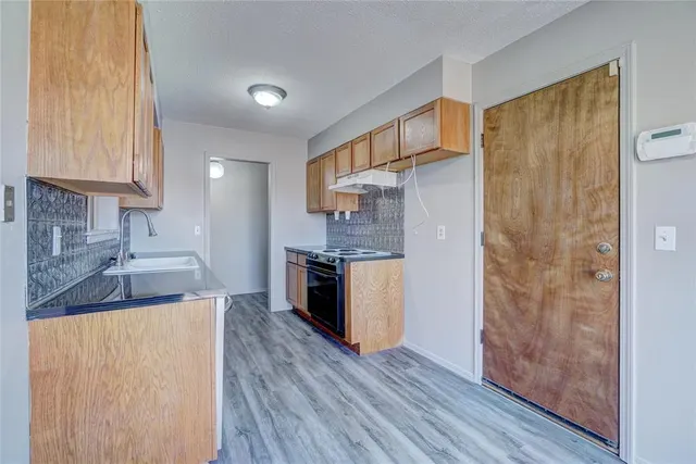 Photo 8 — 109 Bainbridge Road, Oklahoma City, OK 73114