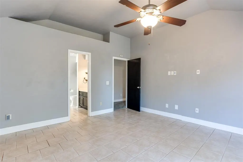 Photo 19 — 1612 Glacier Lane, Edmond, OK 73003