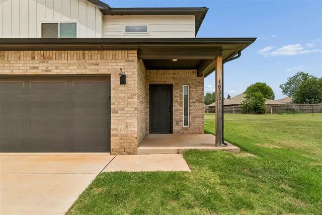 Photo 4 — 1033 Carpe Diem Court, Edmond, OK 73003