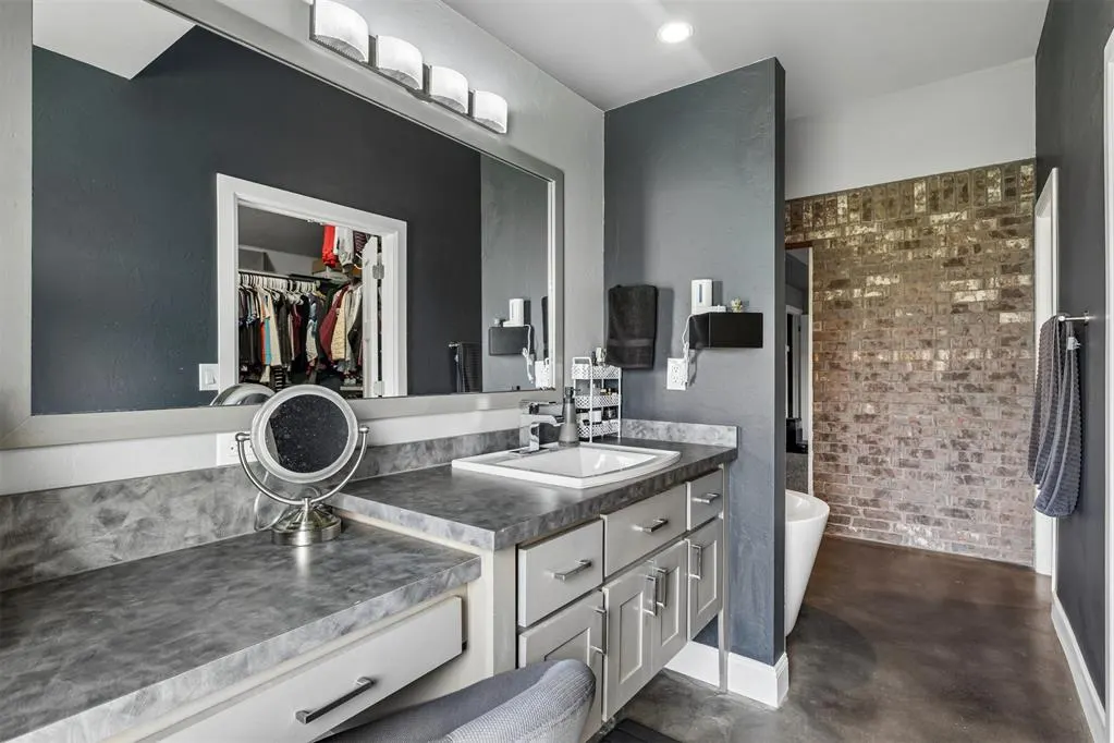 Photo 35 — 17336 Shadow Hawk Lane, Edmond, OK 73012