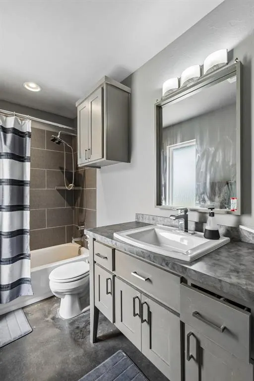 Photo 37 — 17336 Shadow Hawk Lane, Edmond, OK 73012