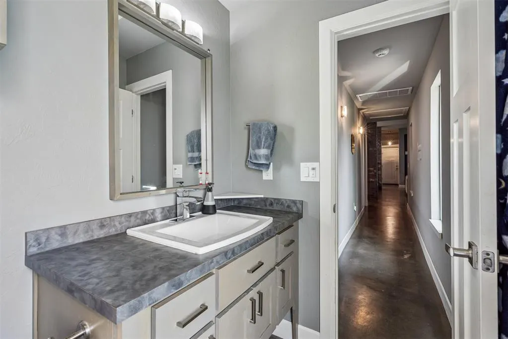 Photo 38 — 17336 Shadow Hawk Lane, Edmond, OK 73012