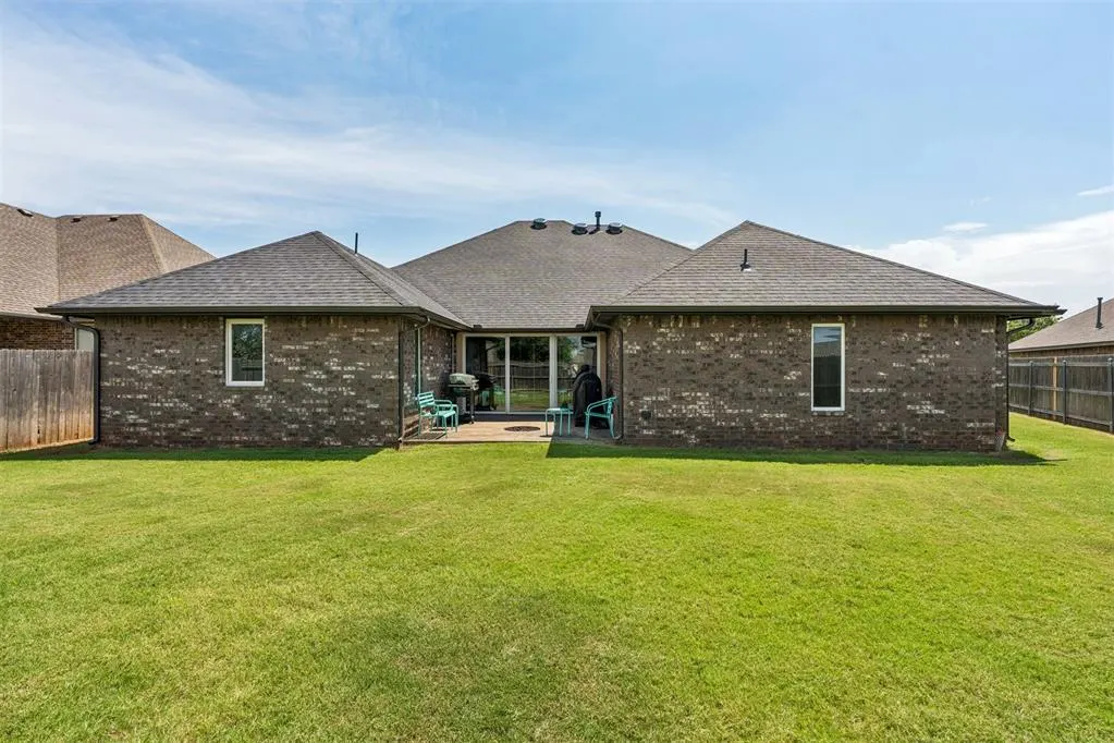 Photo 48 — 17336 Shadow Hawk Lane, Edmond, OK 73012