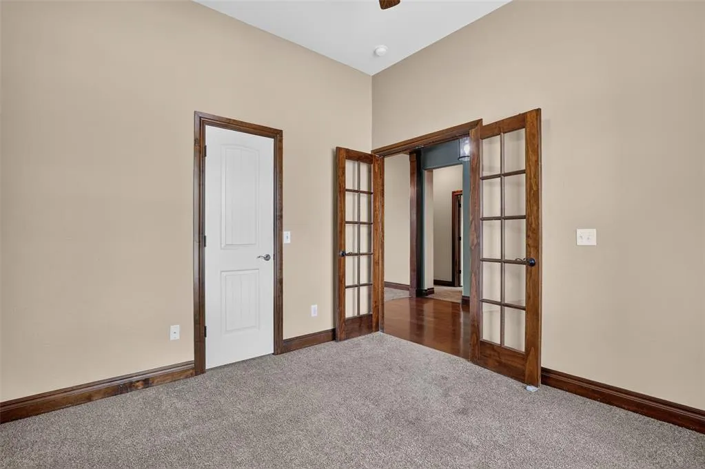 Photo 37 — 533 W Alamo Court Way, Mustang, OK 73064