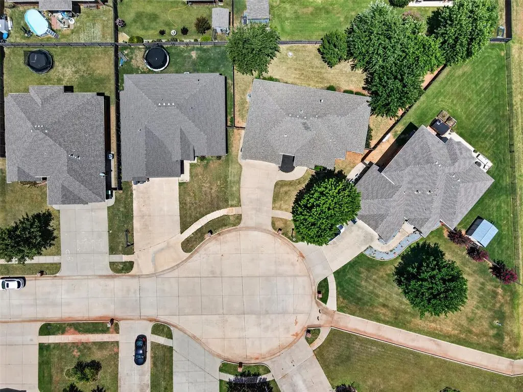 Photo 50 — 533 W Alamo Court Way, Mustang, OK 73064